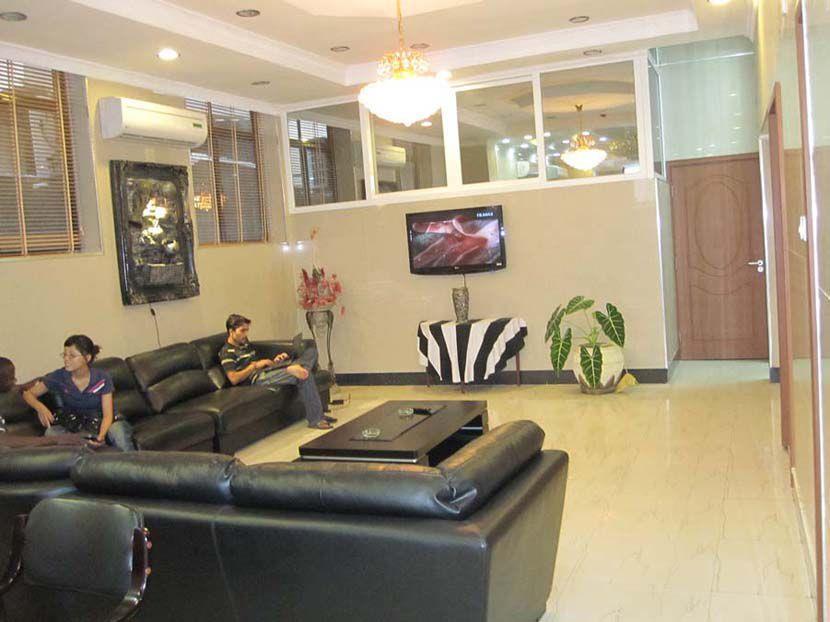 Rainbow Hotel Dar es Salaam Buitenkant foto