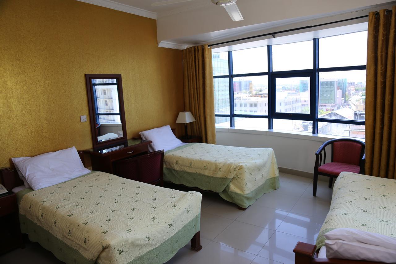 Rainbow Hotel Dar es Salaam Buitenkant foto