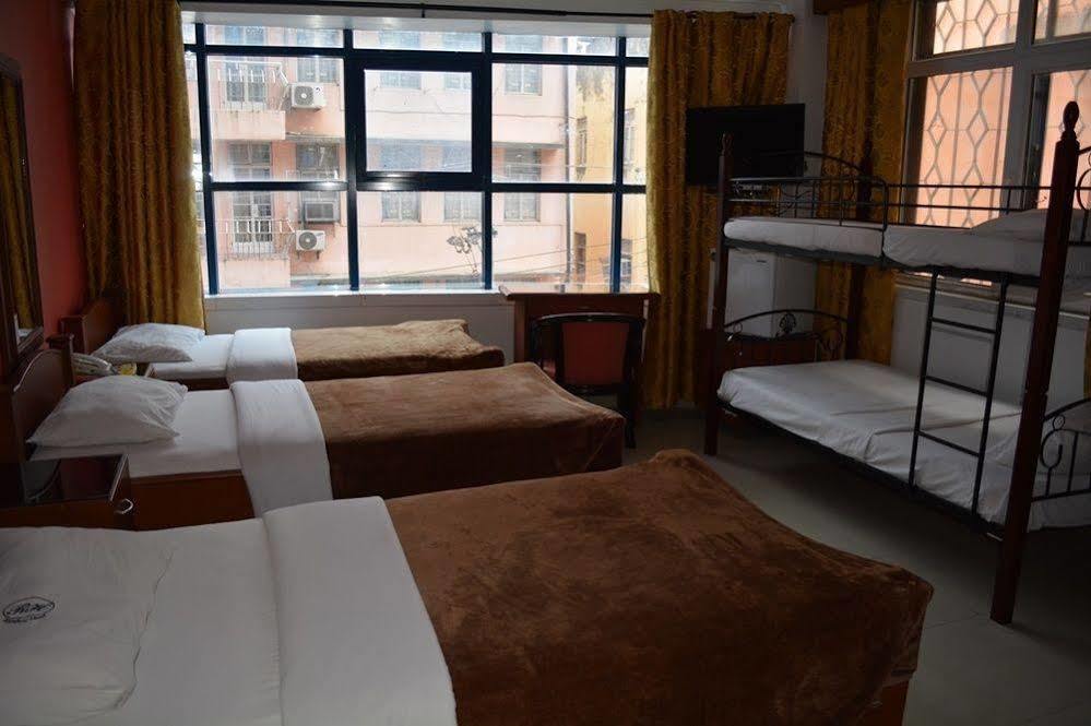 Rainbow Hotel Dar es Salaam Buitenkant foto
